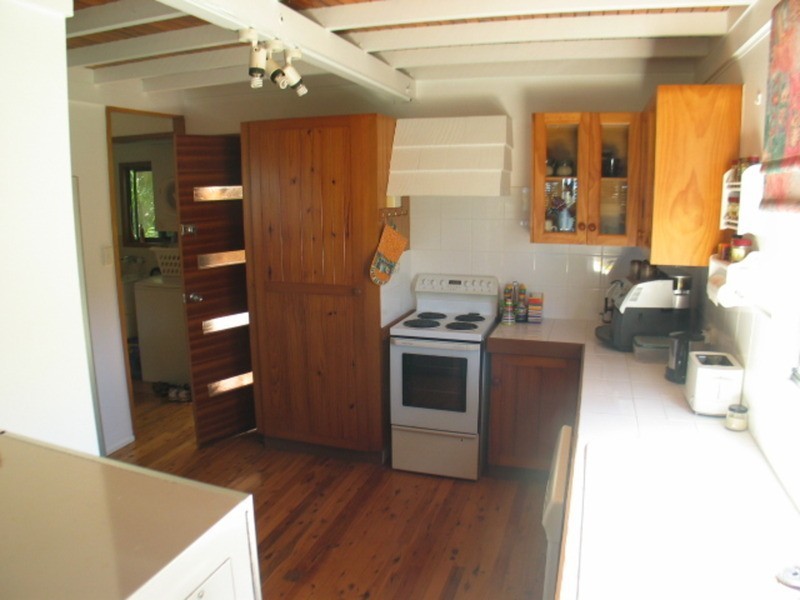 11 Banyan Drive, Bowen QLD 4805