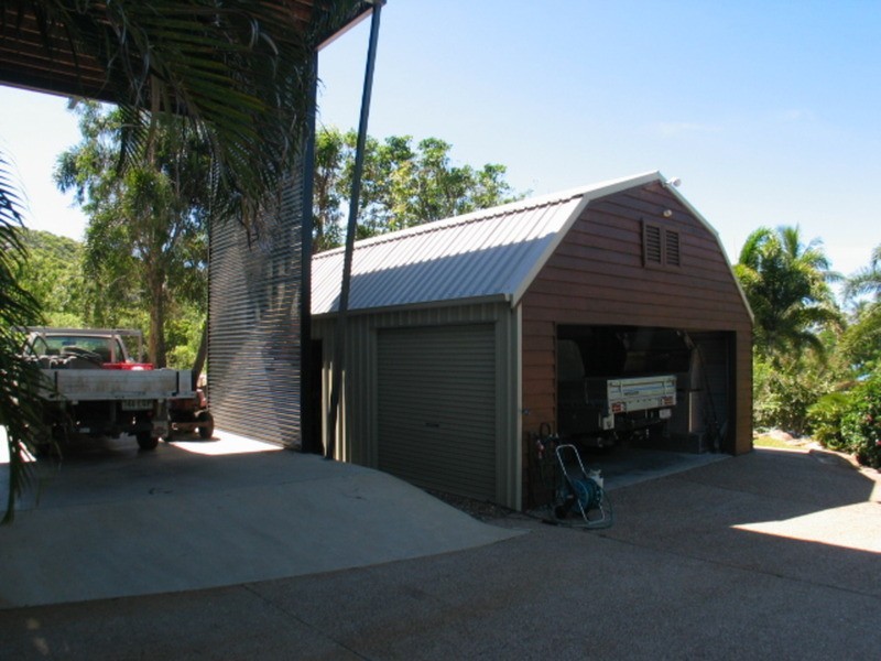 11 Banyan Drive, Bowen QLD 4805