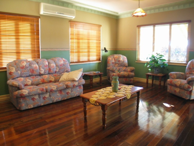 21 Poole Street, Bowen QLD 4805