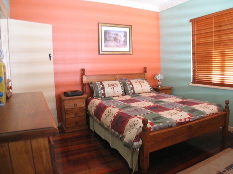 21 Poole Street, Bowen QLD 4805