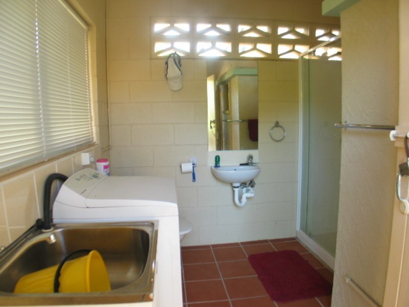 21 Poole Street, Bowen QLD 4805