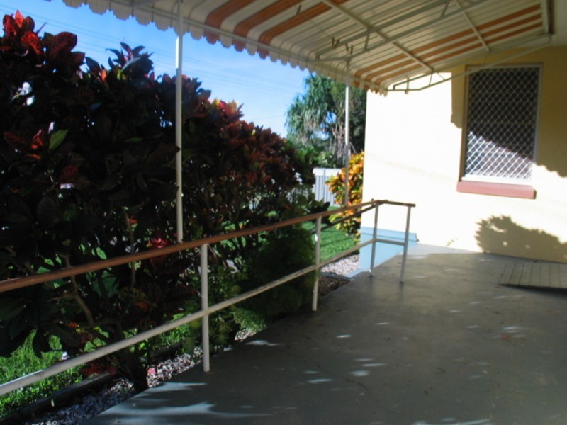 21 Poole Street, Bowen QLD 4805