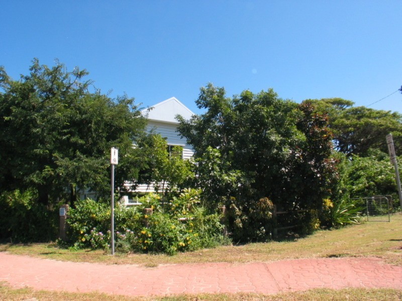 58 Horseshoe Bay Road, Bowen QLD 4805