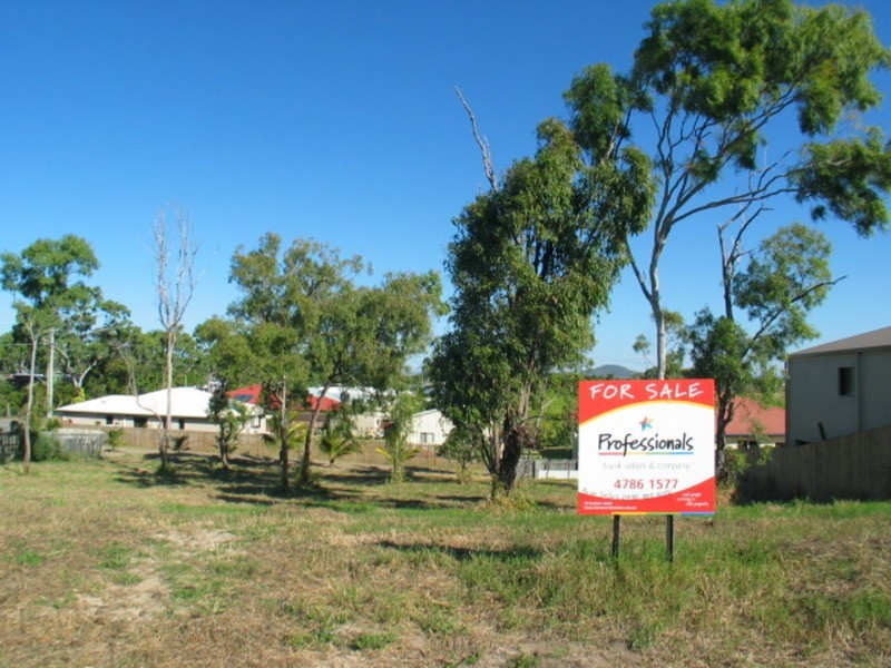 5 Craigie Court, Bowen QLD 4805