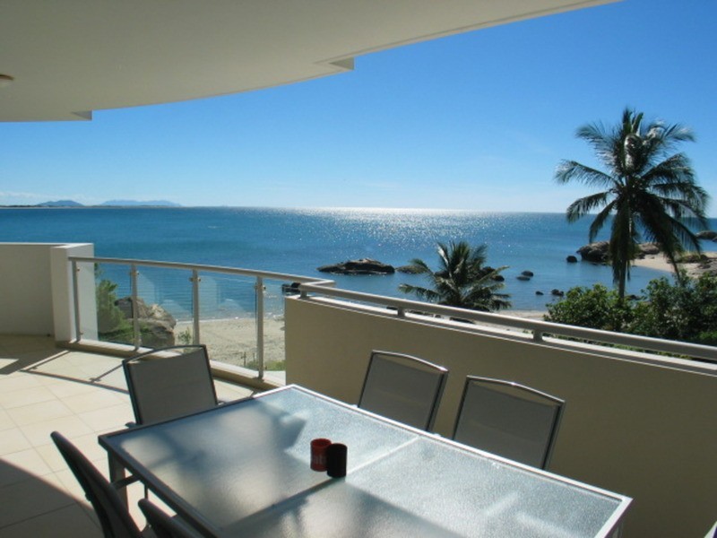 2/2b Horseshoe Bay Road, Bowen QLD 4805