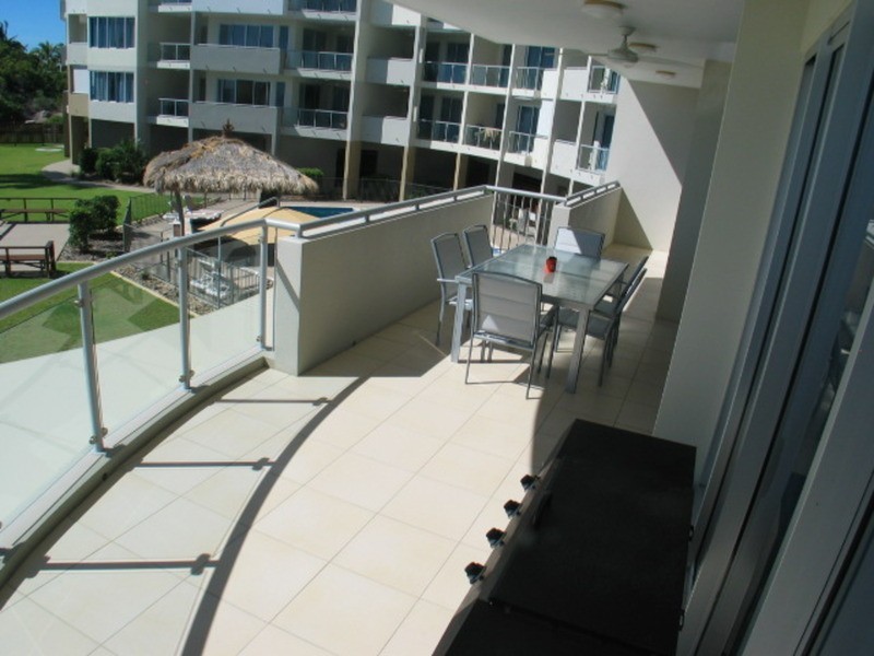 2/2b Horseshoe Bay Road, Bowen QLD 4805