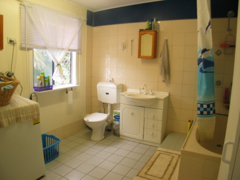 92 Kennedy Street, Bowen QLD 4805