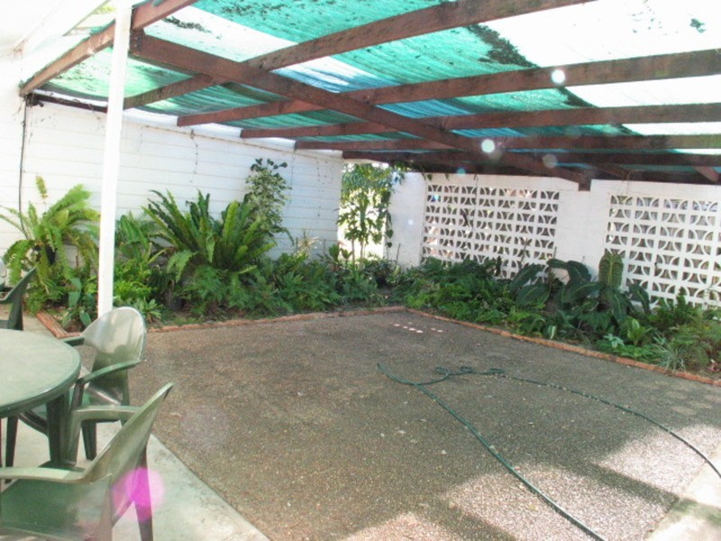 66 Hillview Road, Bowen QLD 4805