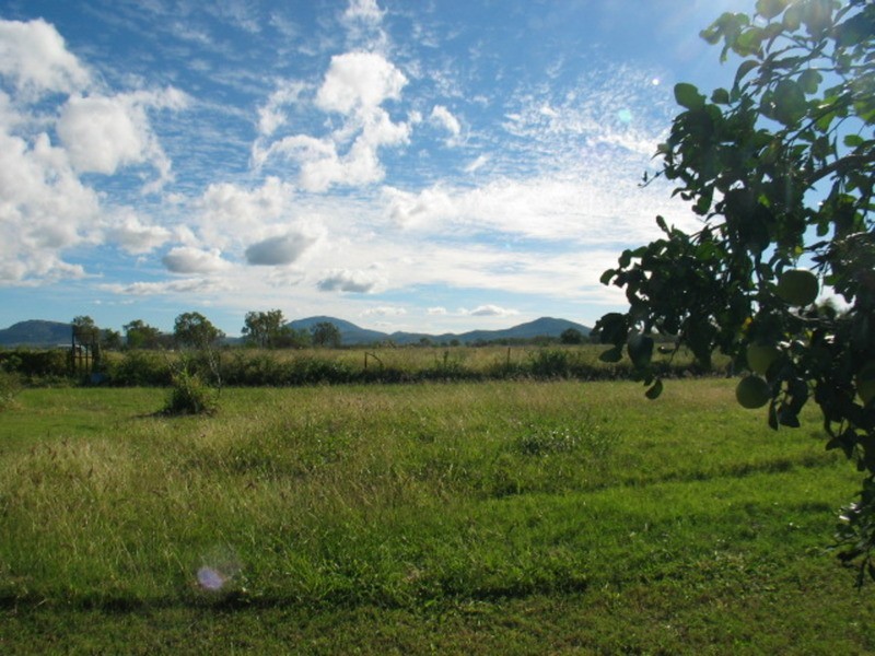 263 Kelsey Road, Bowen QLD 4805