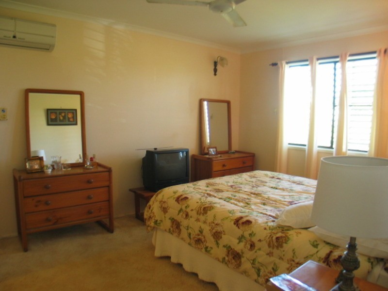 44 Mitchell Street, Bowen QLD 4805