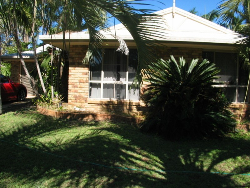 39 Coral Street, Bowen QLD 4805