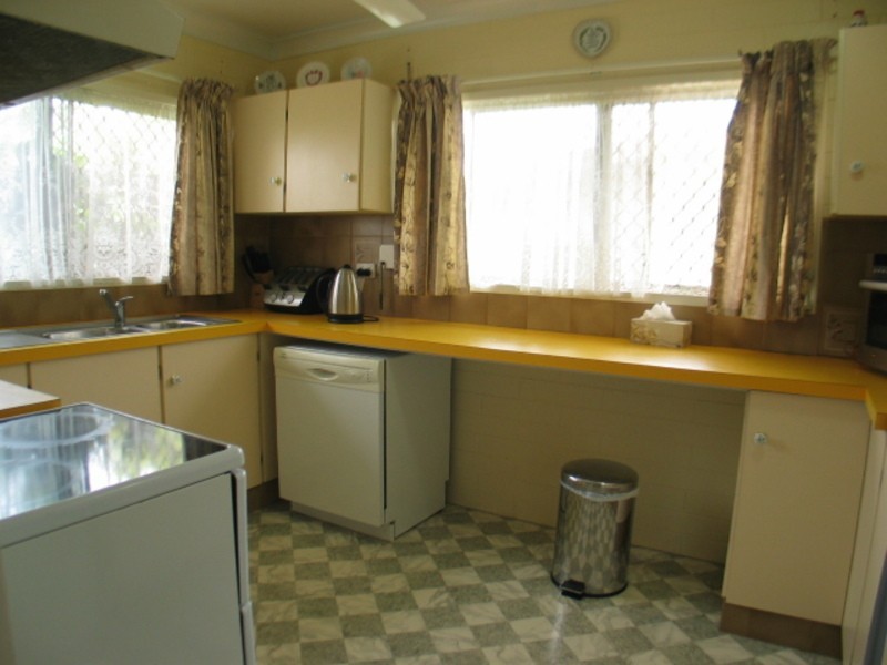 3 Bull Crescent, Bowen QLD 4805