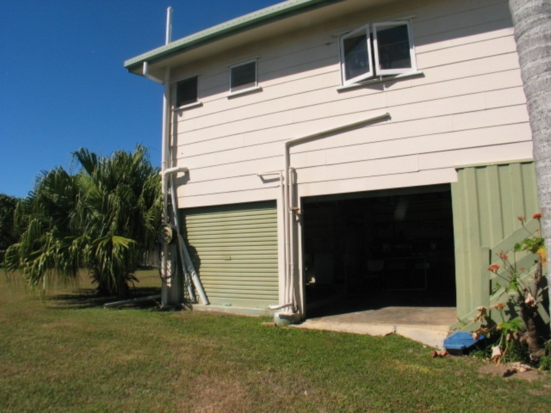 16 Wentworth Street, Bowen QLD 4805