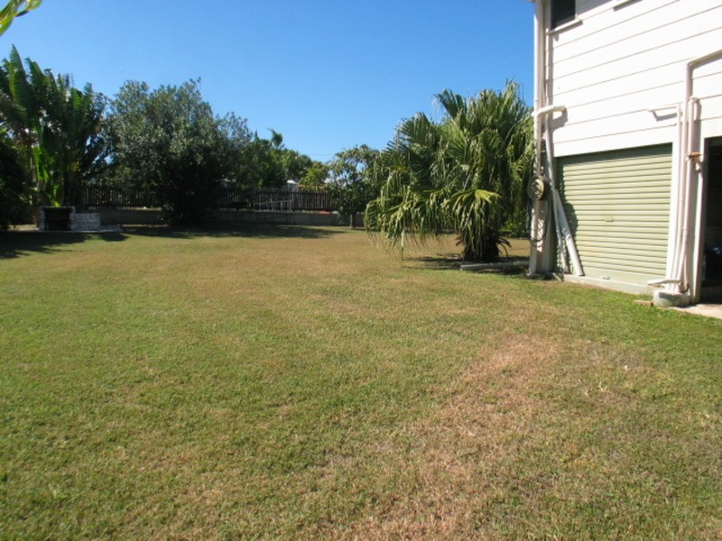 16 Wentworth Street, Bowen QLD 4805