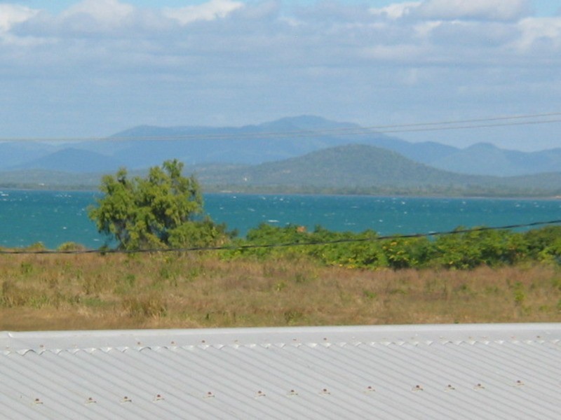 16 Wentworth Street, Bowen QLD 4805