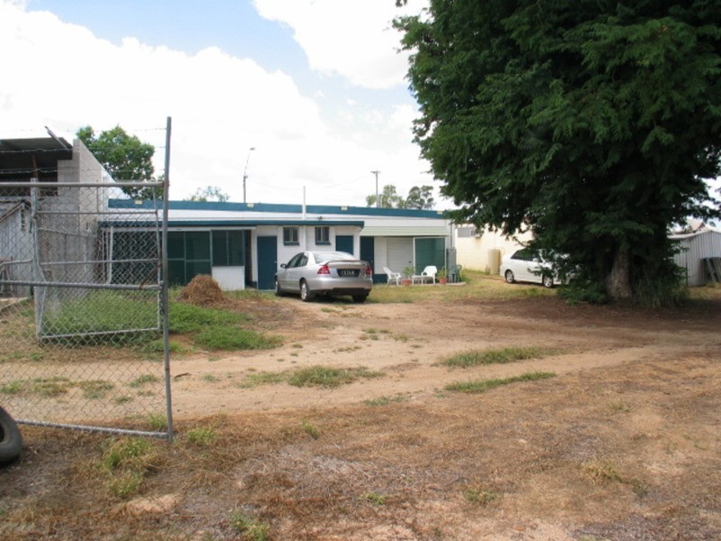 37 Stanley Street, Collinsville QLD 4804