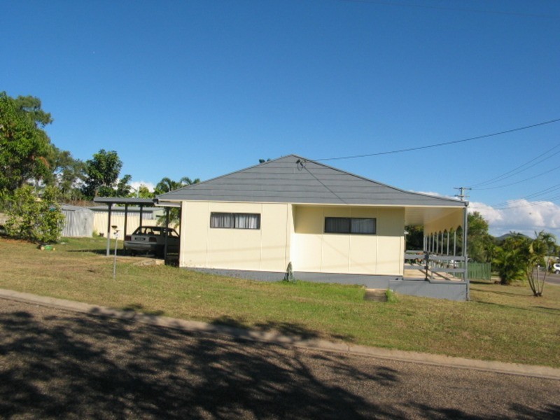 13 Sunset Crescent, Bowen QLD 4805