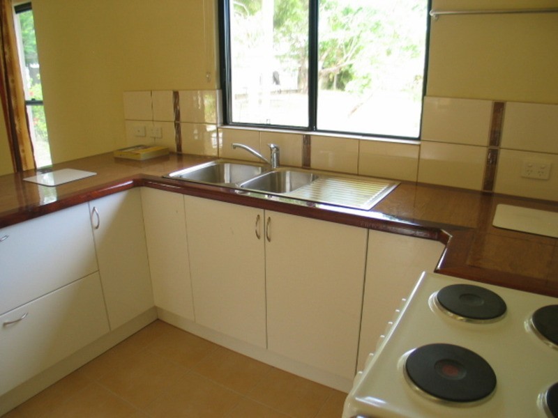 12b Livingstone Street, Bowen QLD 4805