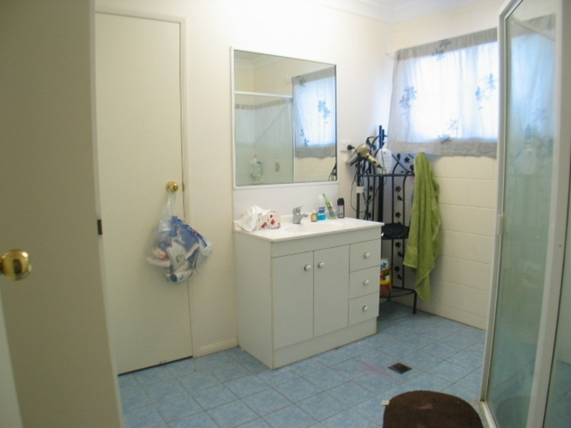 12 Emmerson Drive, Bowen QLD 4805