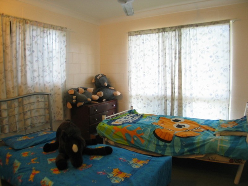 12 Emmerson Drive, Bowen QLD 4805