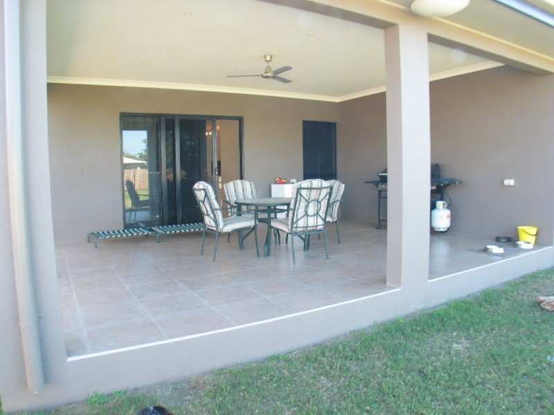 31 Matthews Street, Bowen QLD 4805
