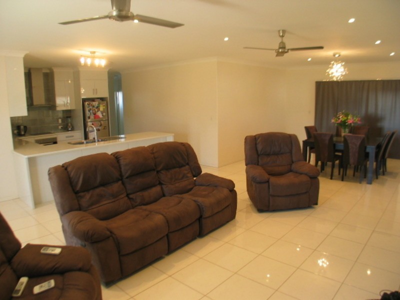 31 Matthews Street, Bowen QLD 4805