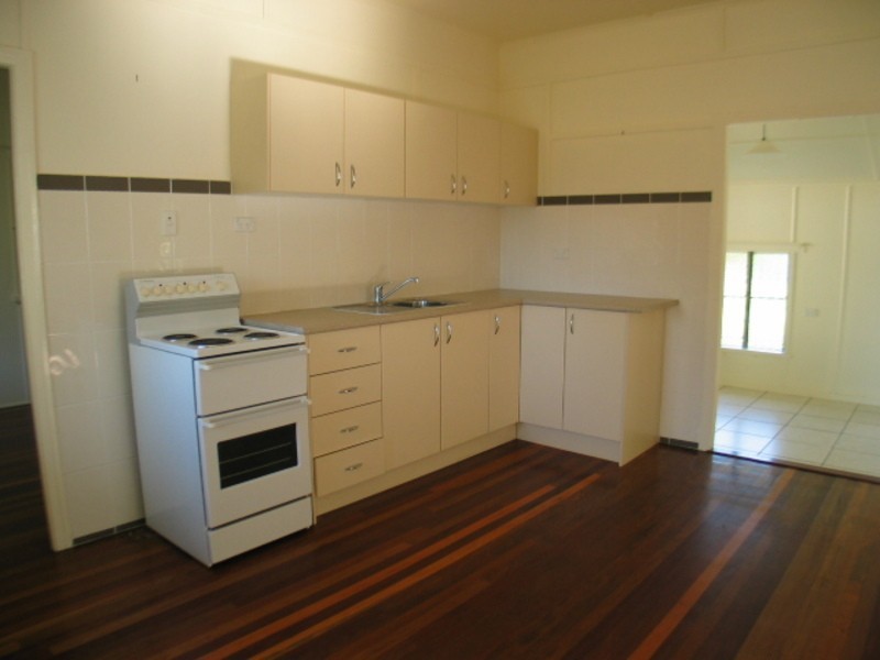 10 George Street, Bowen QLD 4805