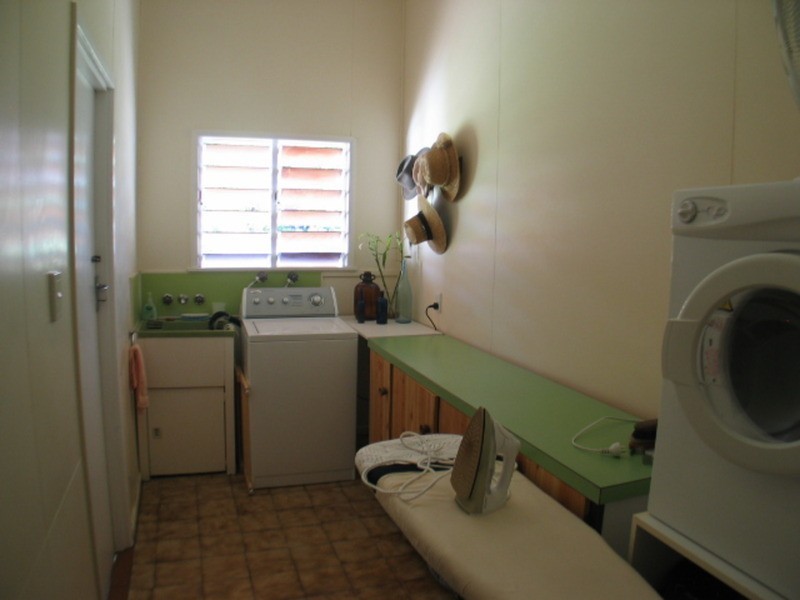 2A Sproule Street, Bowen QLD 4805