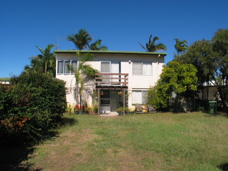 11 Mackenzie Street, Bowen QLD 4805
