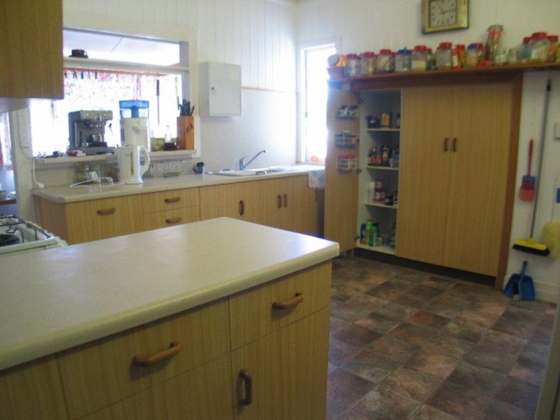 13 George Street, Bowen QLD 4805