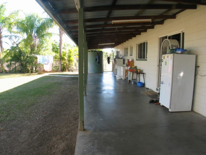 1875 Collinsville Road, Bowen QLD 4805