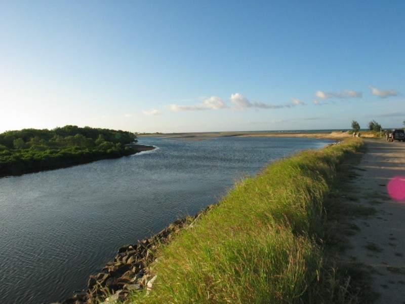 127 The Esplanade, Bowen QLD 4805