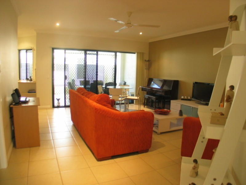 2/90 Mt Nutt Road, Bowen QLD 4805