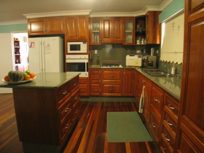 13 Philip Street, Bowen QLD 4805