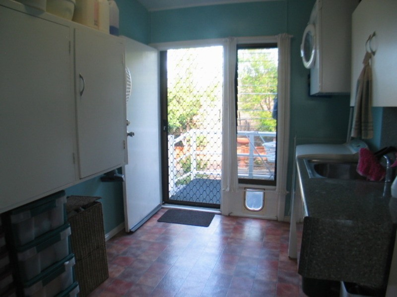 13 Philip Street, Bowen QLD 4805