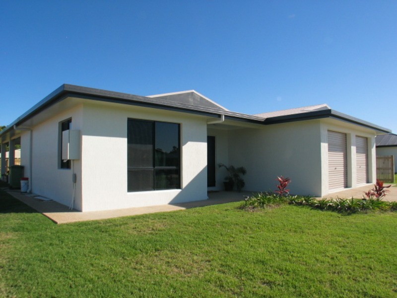 10 Lemon Grove, Bowen QLD 4805