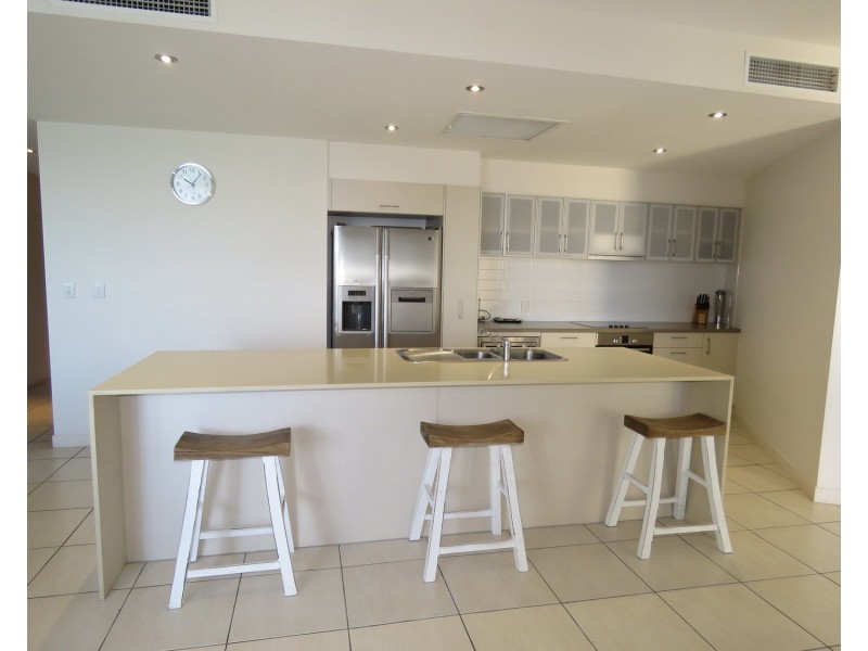 13/2b Horseshoe Bay Road, Bowen QLD 4805