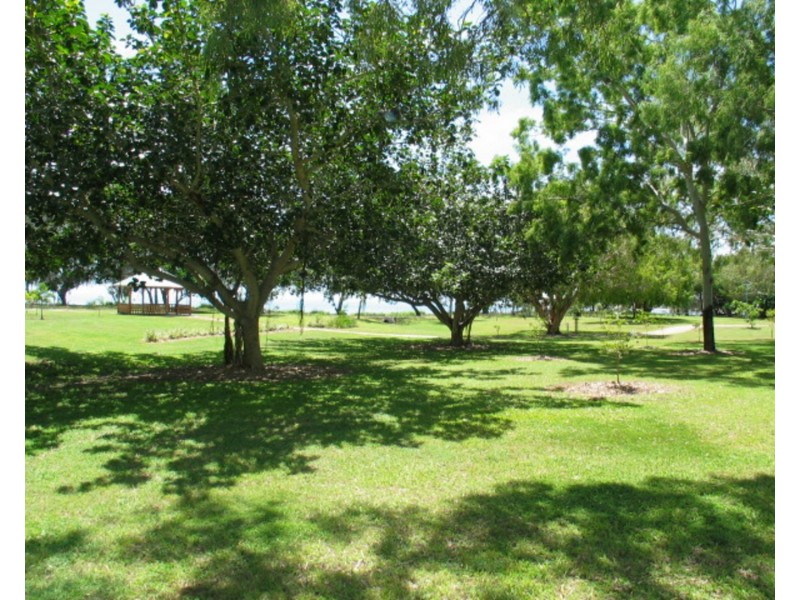 12/47 Horseshoe Bay Road, Bowen QLD 4805