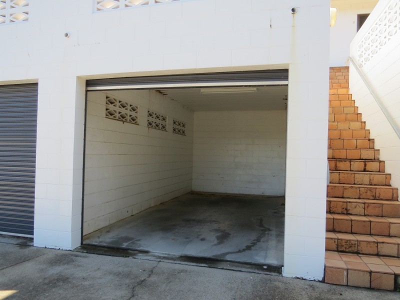 2/10 Poinciana Drive, Bowen QLD 4805