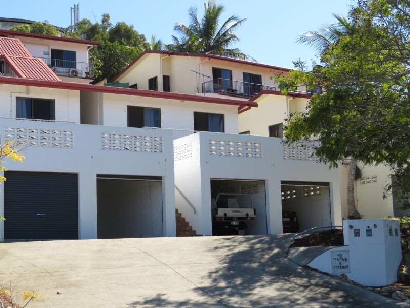 2/10 Poinciana Drive, Bowen QLD 4805