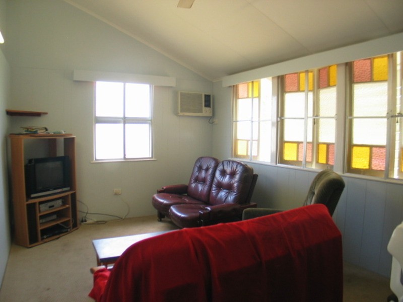 51 Gregory Street, Bowen QLD 4805