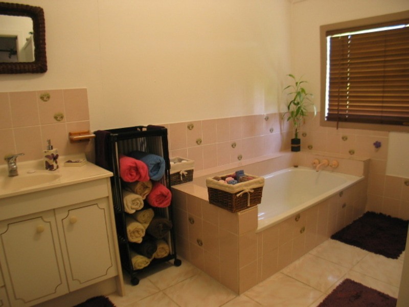 44 Jackson Street, Bowen QLD 4805