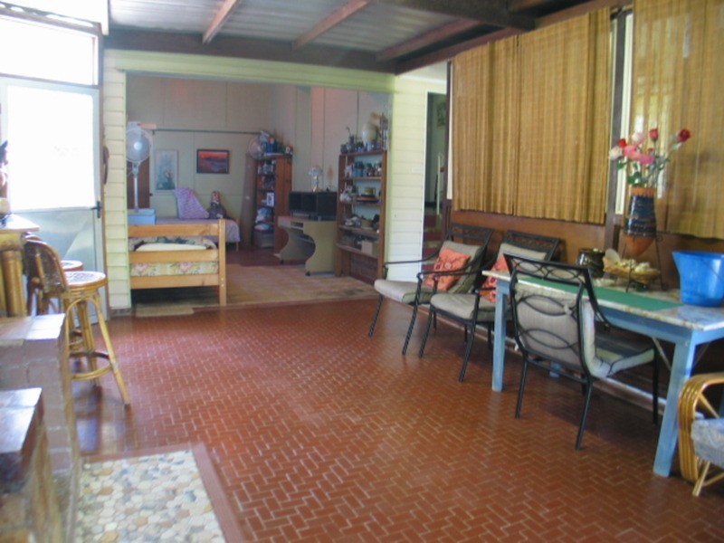75 Queens Beach Esplanade, Bowen QLD 4805