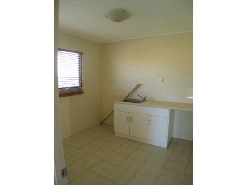 34 Wentworth Street, Bowen QLD 4805