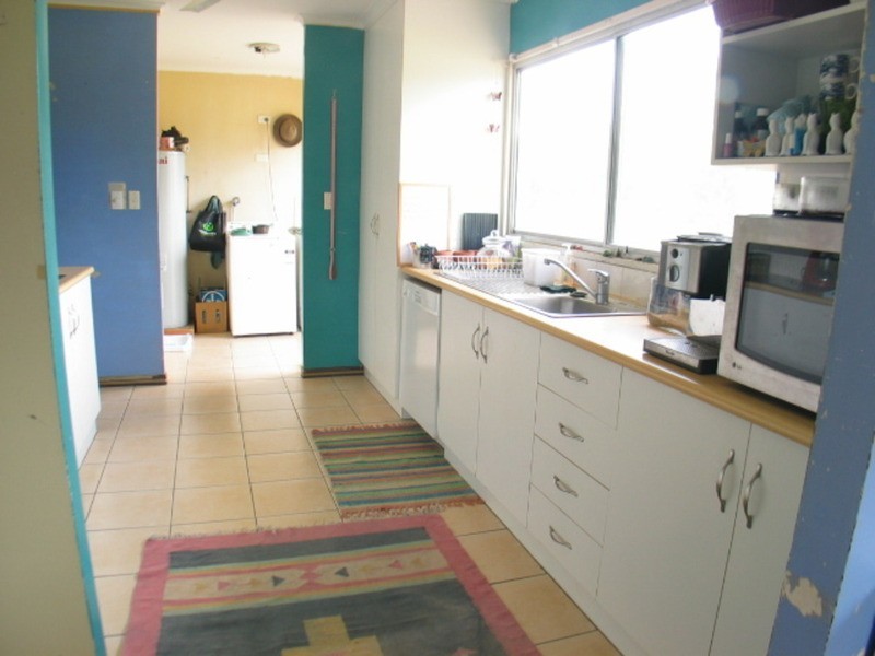 33 Coral Street, Bowen QLD 4805