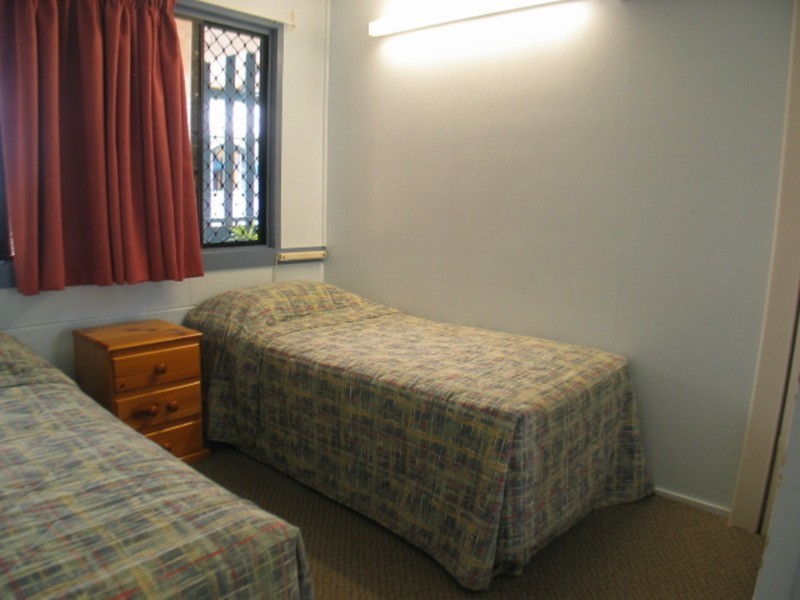 4/47 Horseshoe Bay Road, Bowen QLD 4805