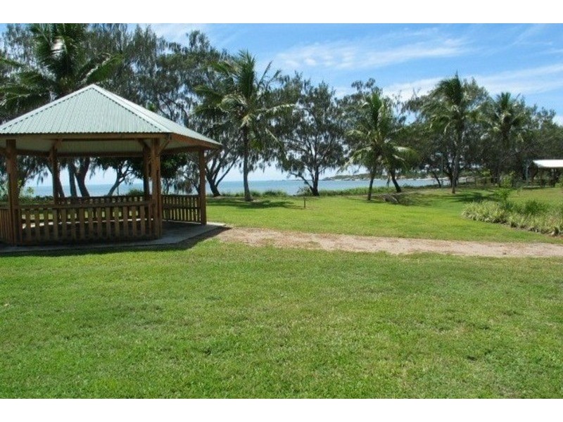 4/47 Horseshoe Bay Road, Bowen QLD 4805