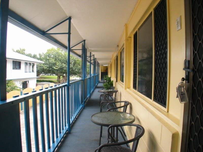 4/47 Horseshoe Bay Road, Bowen QLD 4805