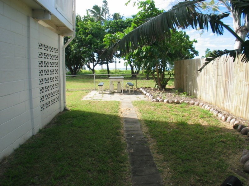 30 Horseshoe Bay Road, Bowen QLD 4805