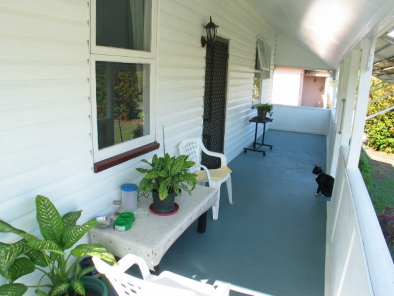 22 Poole Street, Bowen QLD 4805